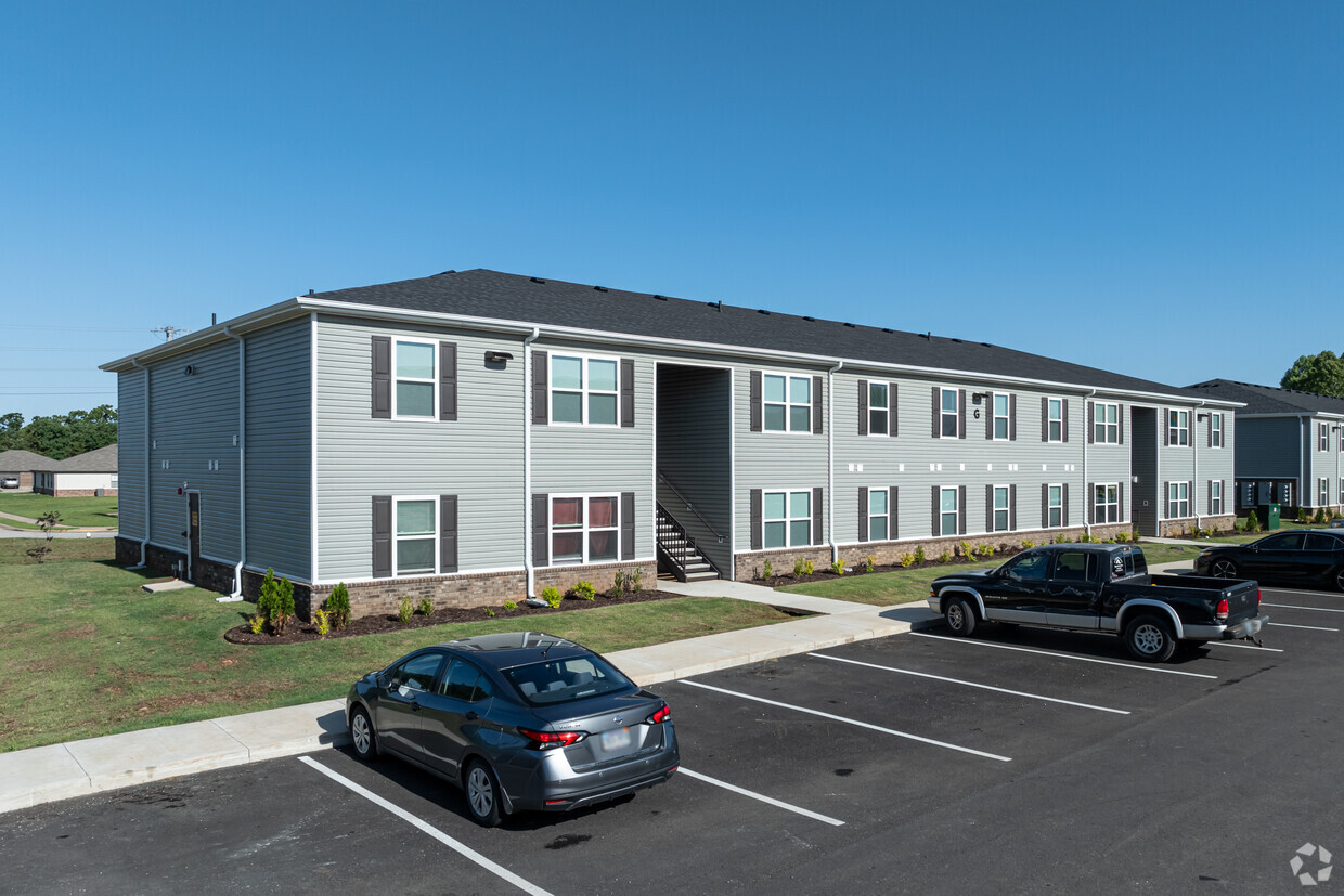 Dogwood Terrace Apartments in Siloam Springs, AR