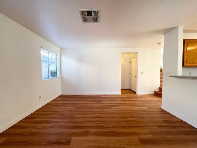 Foto del edificio - 5213 White Coyote Pl