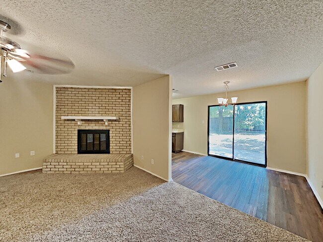 Foto del edificio - 545 Cole Ave