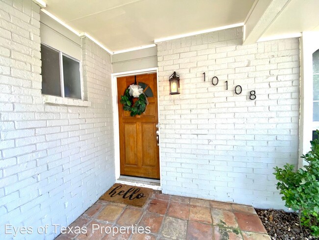 3 br, 2 bath House - 10108 Oak Hollow Dr. photo'