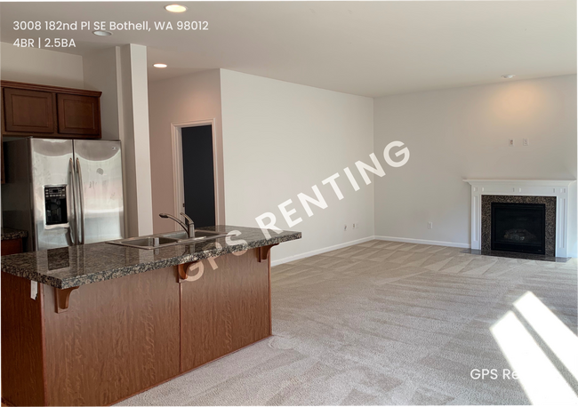 Building Photo - Charming 4 bedroom Single Family Home