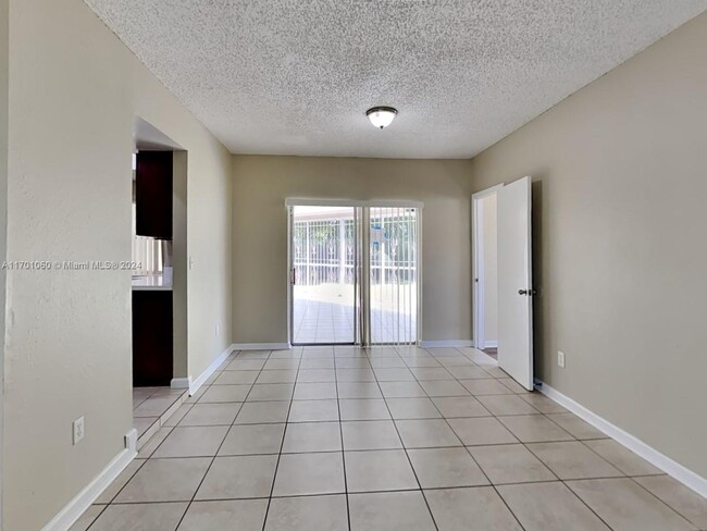 Foto del edificio - 17305 SW 107th Ct