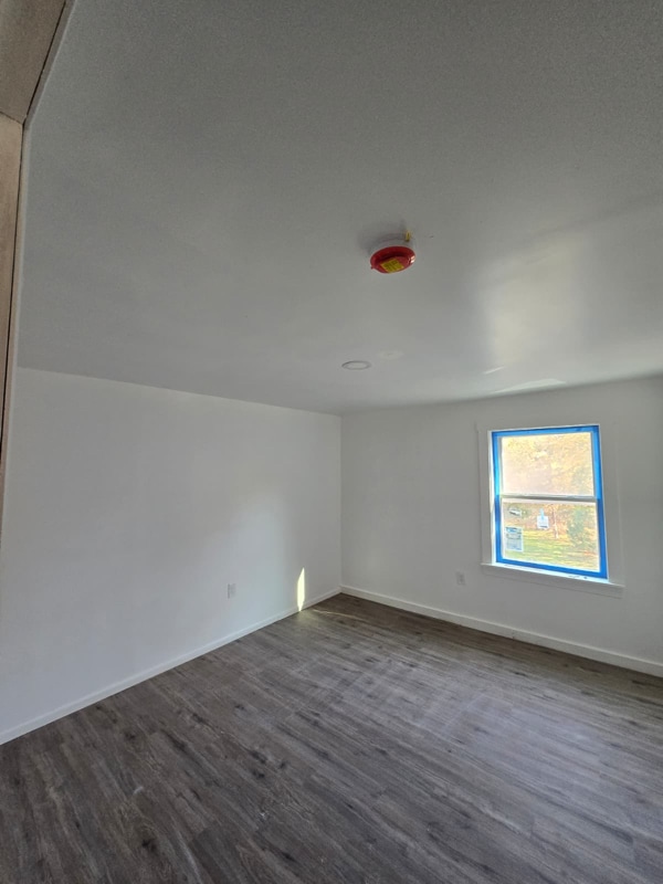 Building Photo - 159 Swan St