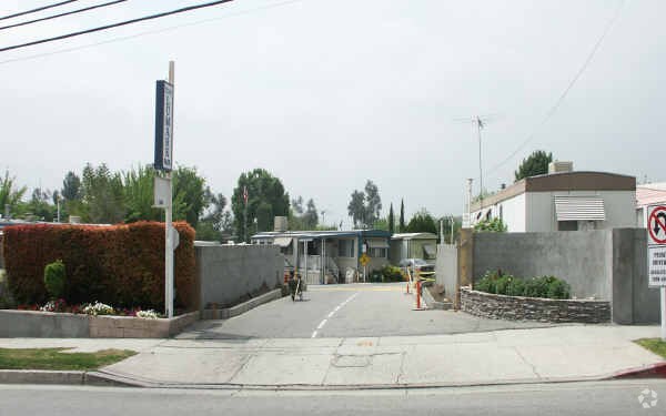 Foto del edificio - Park Estates