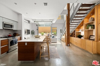 Building Photo - 11500 Tennessee Ave