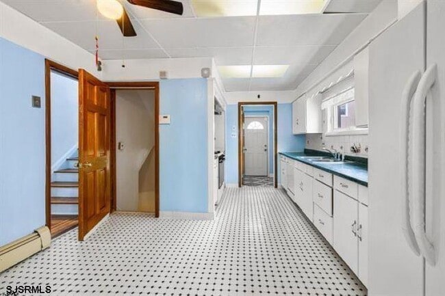 Foto del edificio - 12 N Tallahassee Ave