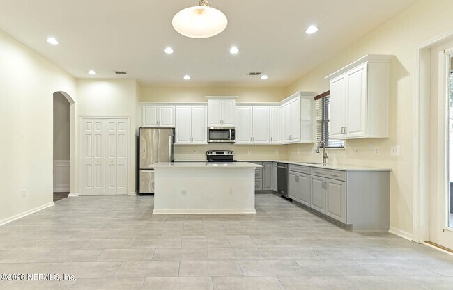 Foto del edificio - 491 Candlebark Dr