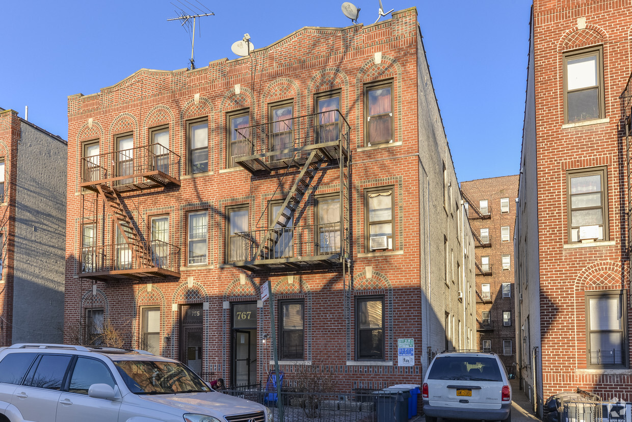 767 E 9th St, Brooklyn, NY 11230 - Apartments in Brooklyn, NY ...