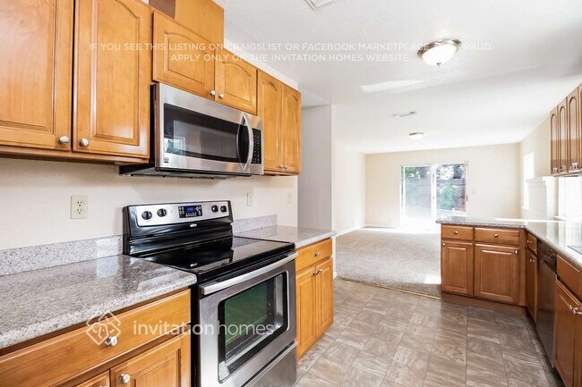 Foto del edificio - 363 Rose Garden Ct