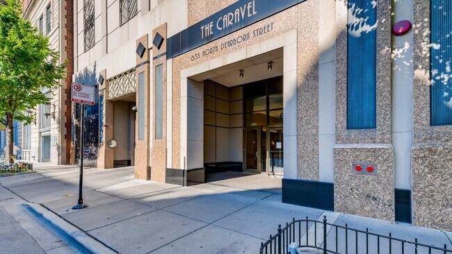 Building Photo - 635 N Dearborn St