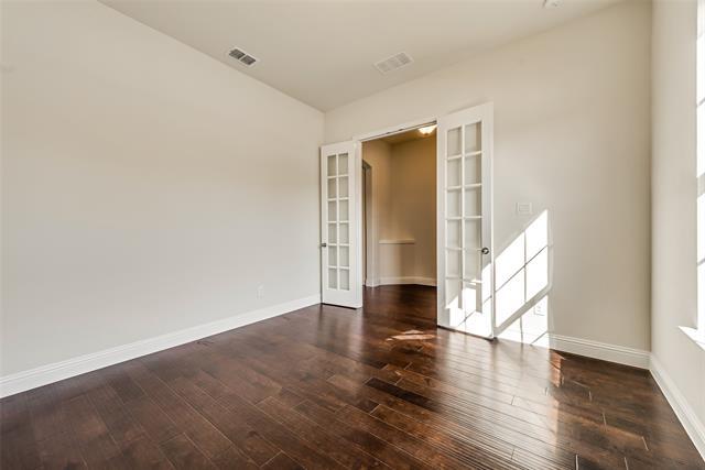 Building Photo - 1116 Mist Flower Dr