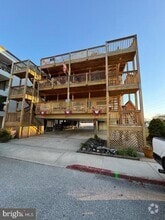 Building Photo - 17 143rd St
