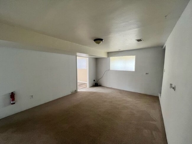Building Photo - 147 B Kornegay Ct