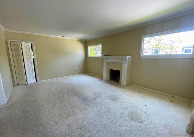 Building Photo - 4744 Idaho St