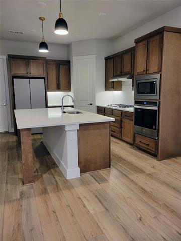 Foto del edificio - 8114 Emsworth Dr