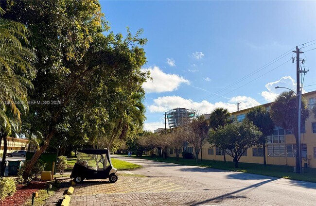 Foto del edificio - 2820 NE 201st Terrace