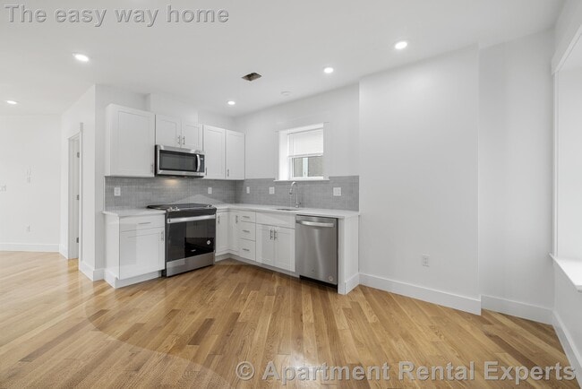 Building Photo - 406 Columbia St