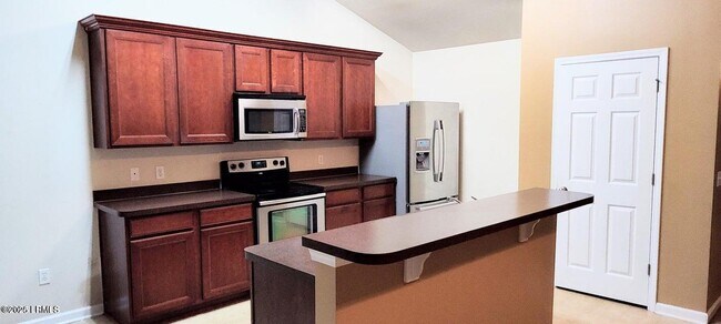 Building Photo - 17 Harbison Pl