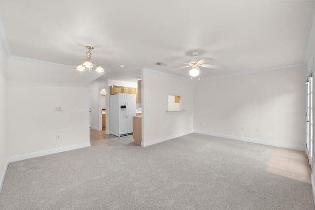 Building Photo - 554 Wingspan Way