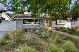 Building Photo - 2120 Palos Verdes Dr W