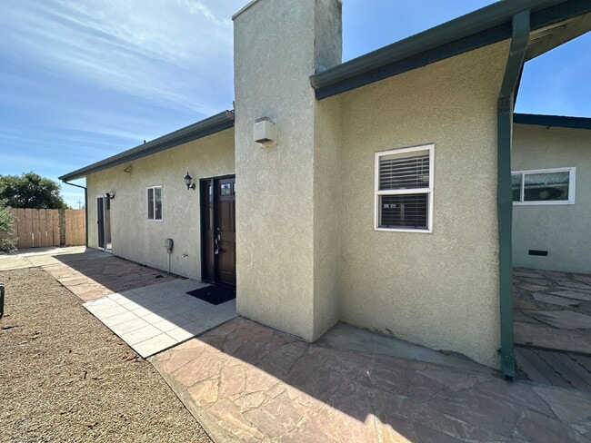 Building Photo - Spacious 2BR/2BA Single-Level ADU with Private Courtyard