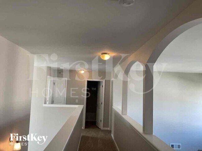 Foto del edificio - 81 Laurelcrest Ln