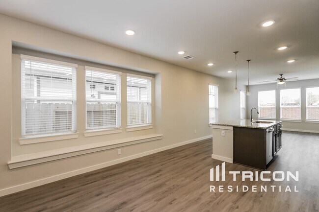 Foto del edificio - 2318 Bailey Flds Ln