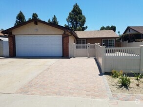 Building Photo - 8125 Los Sabalos St