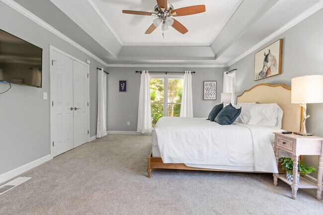 Foto del edificio - 3926 Pineview Dr SE
