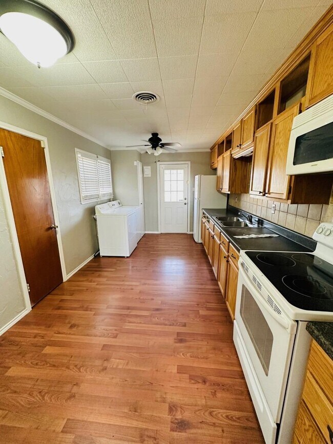 Foto del edificio - 4416 39th St