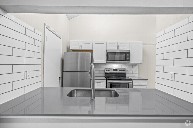 Interior Photo - Aulden at the Highlands
