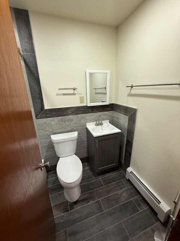 Foto del edificio - 2066 S 74th St