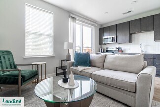 Building Photo - 545 Foster St