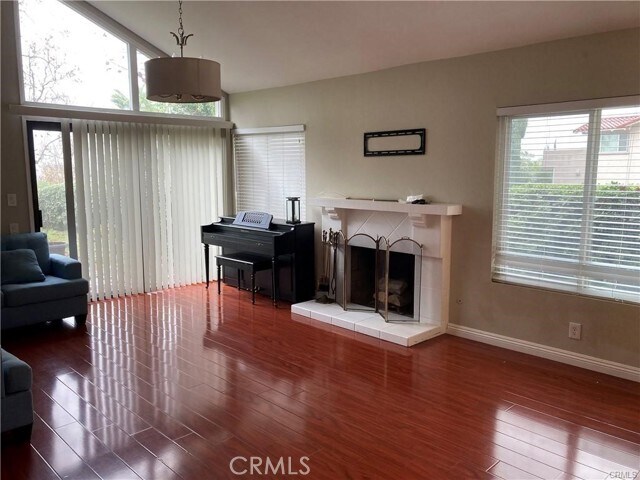 Foto del edificio - 16331 Sierra Trail Ct