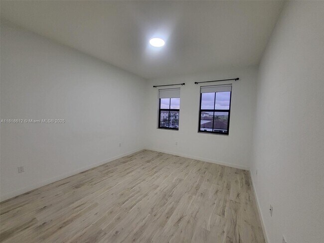 Building Photo - 15560 SW 136th St