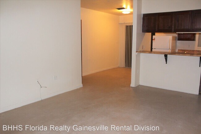 Building Photo - 626-628 NW 13th Terrace