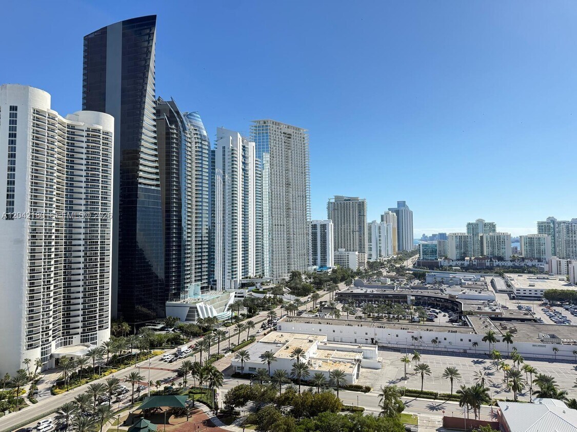 Foto del edificio - 210 174th St