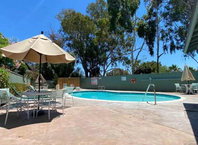 Foto del edificio - 2609 Pico Pl