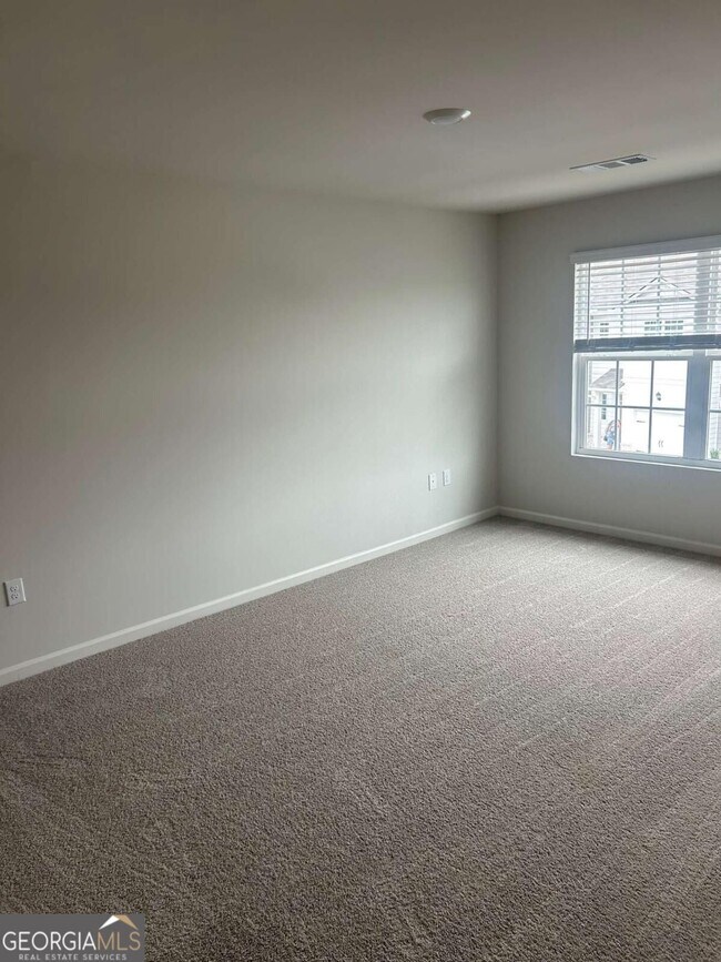 Foto del edificio - 1005 N 2nd Ave NW