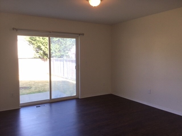 Foto del edificio - 7810 Burgess Street SW