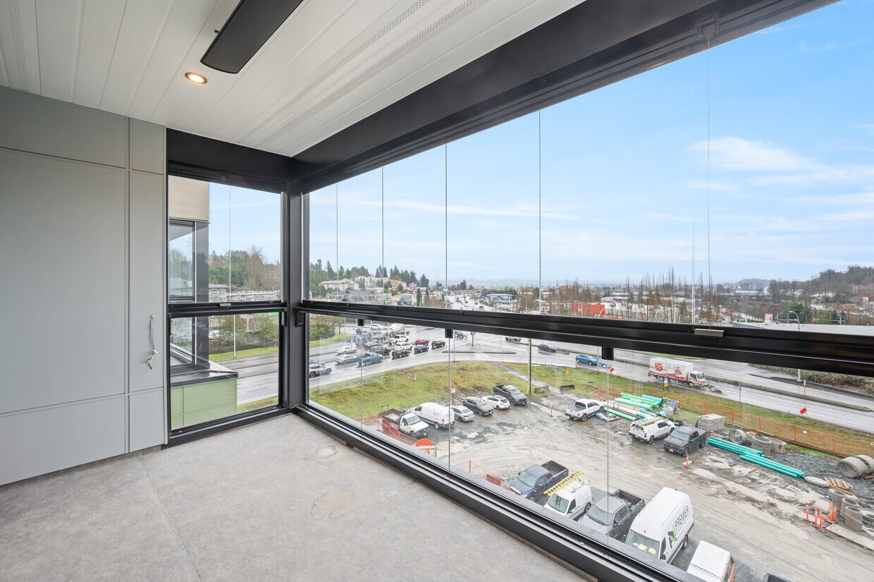 Building Photo - 34395 Gladys Ave