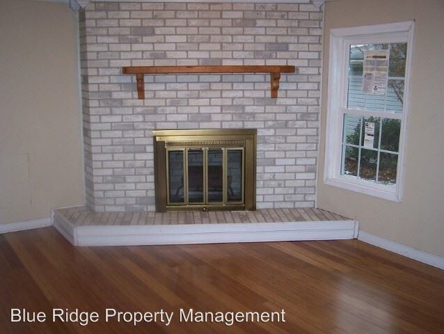 Building Photo - 3 br, 1.5 bath House - 520 Old Beason Well Rd