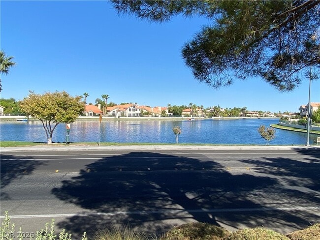 Building Photo - 2800 Huber Heights Dr
