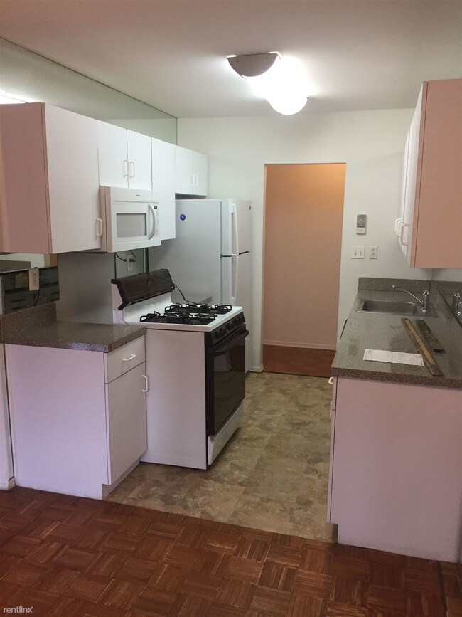 Foto del edificio - 2 br, 2 bath Apartment - 20 Gilchrest Rd 2D