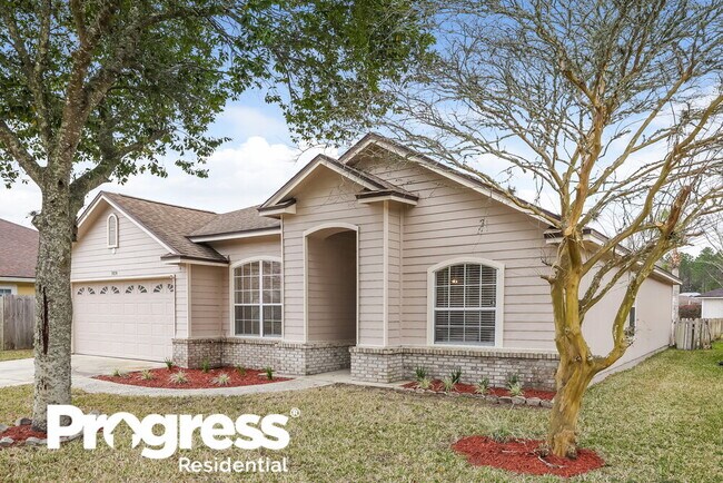 Building Photo - 9074 Prosperity Lake Dr