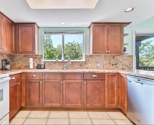 Foto del edificio - 202 W Canal Dr