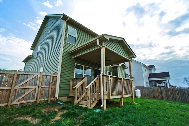 Foto del edificio - 1147 Eagles Nest Ln