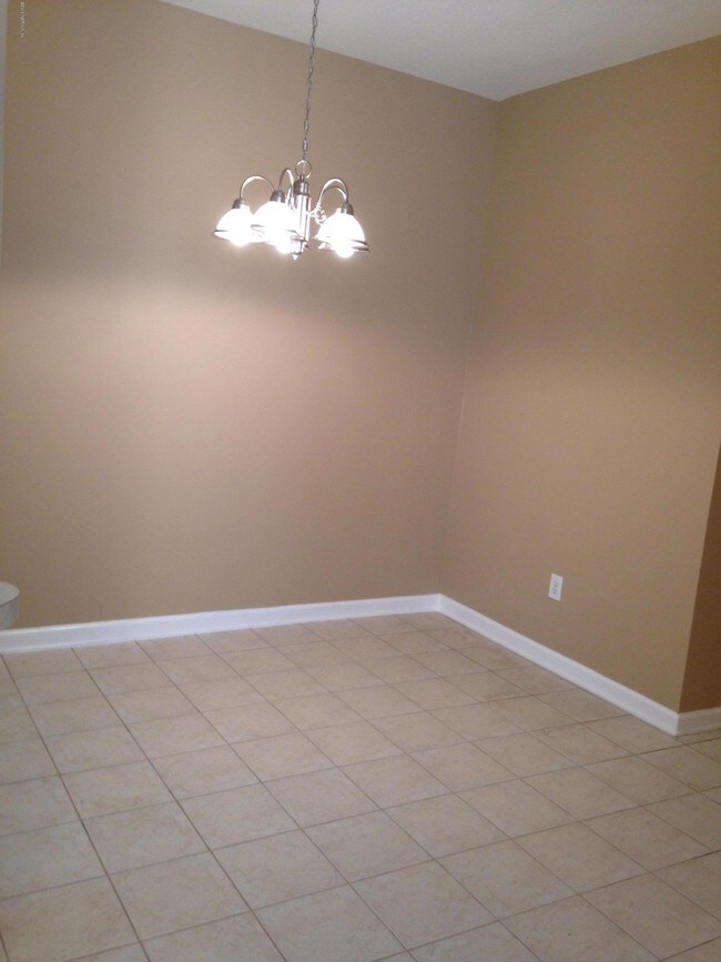 Foto del edificio - 8601 Beach Blvd