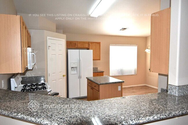 Foto del edificio - 7408 Alpine Ridge St