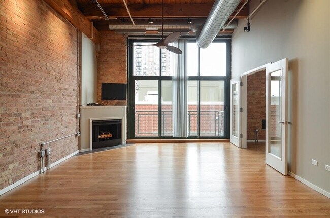 Building Photo - 1727 S Indiana Ave